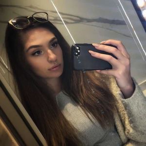 Meet your Posher, Tanya